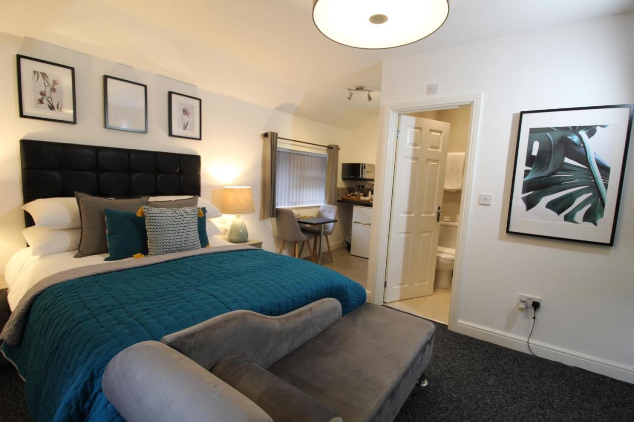 Aparthotel Holcombe House 5*